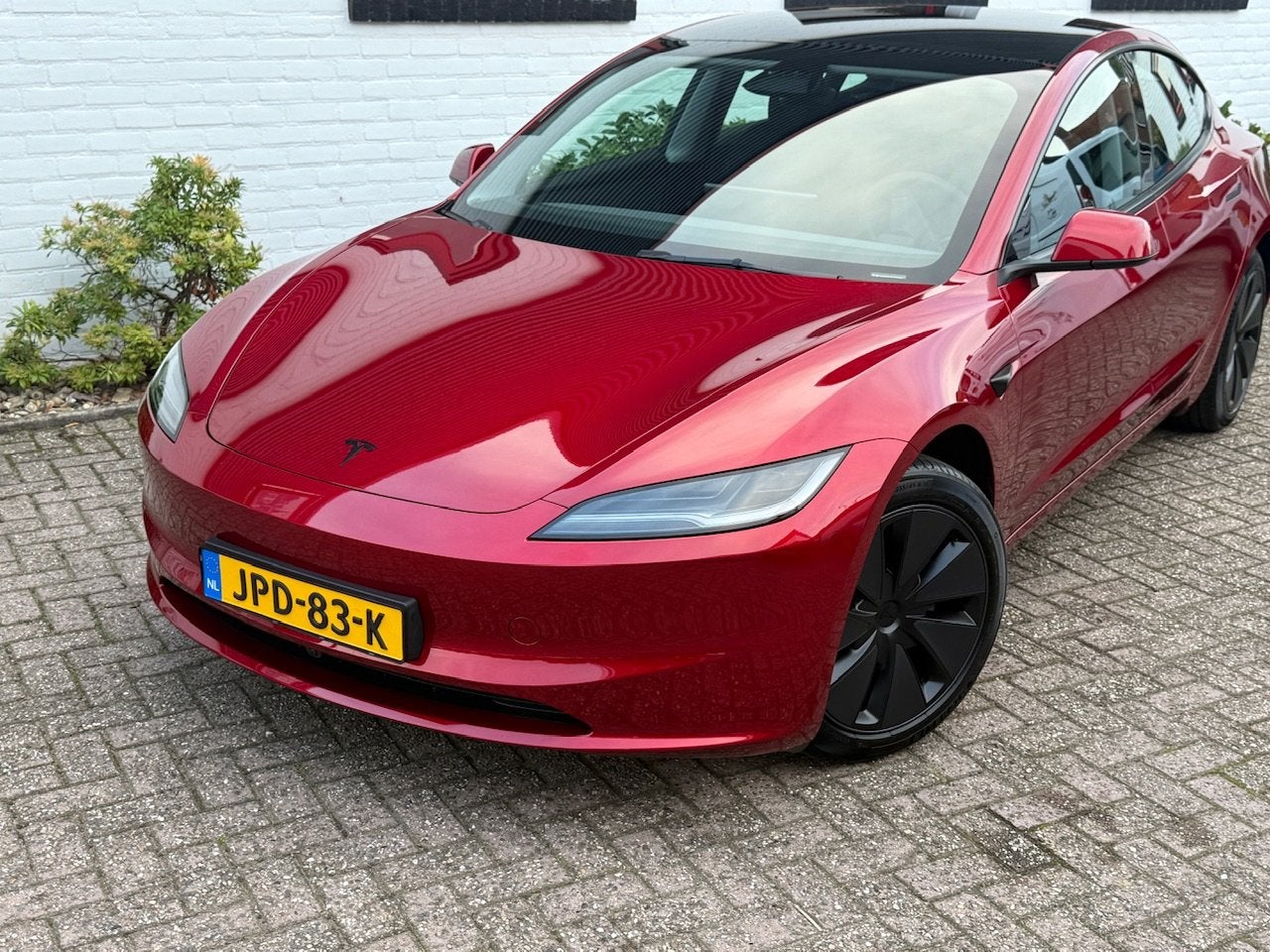 TESLA Model 3 Long Range RWD/ 750KM WLTP/ December 2025/ Cam, Dealer onderhouden, Achterwielaandrijving, Gebruikt, Zwart