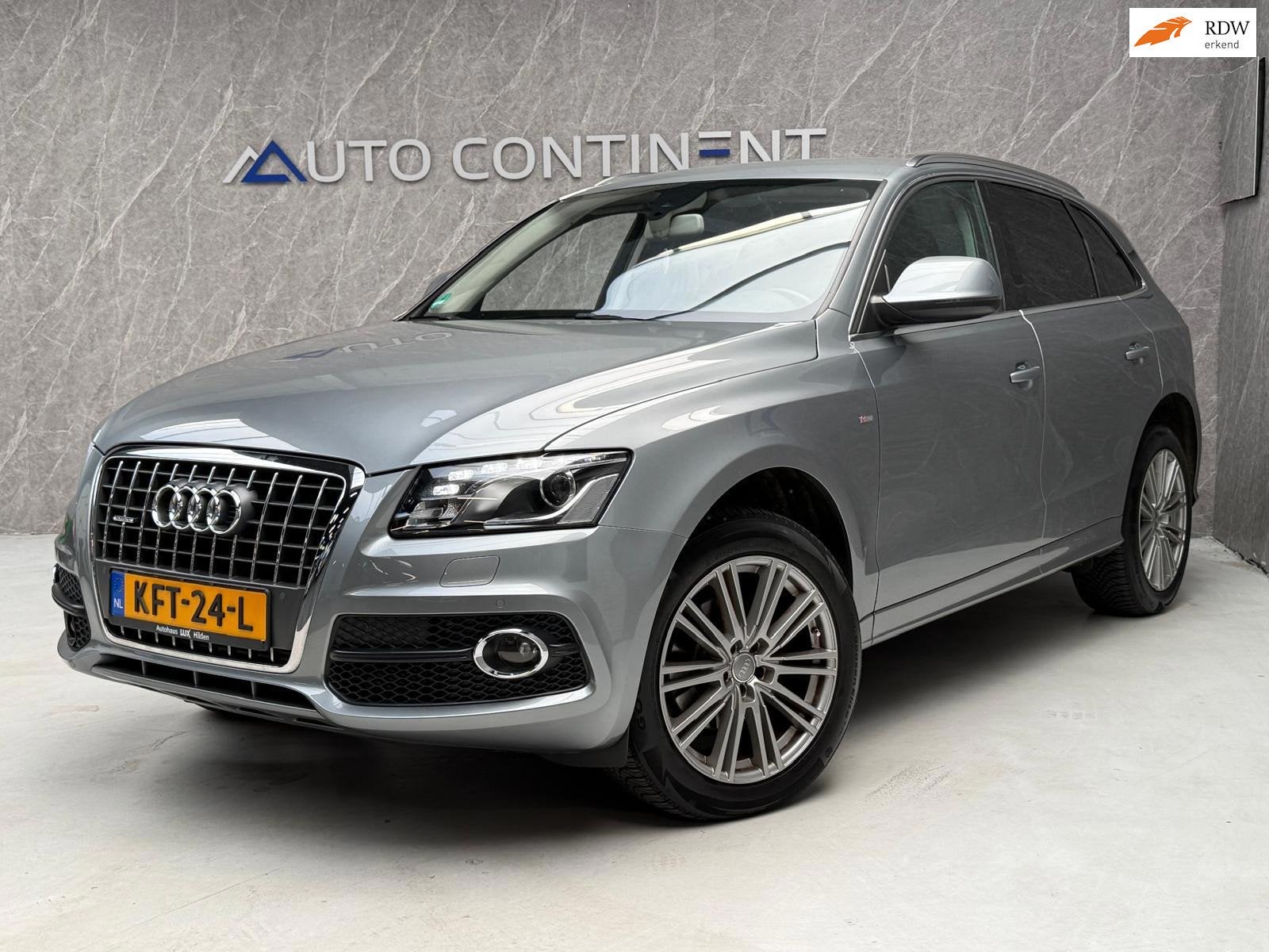 Audi Q5 2.0 TFSI quattro S-Line / APK 2028 / Nette Auto, Auto's, Automaat, Gebruikt, Zwart, 4 cilinders