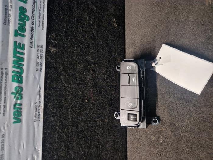 Schakelaar (diversen) van een Hyundai Kona