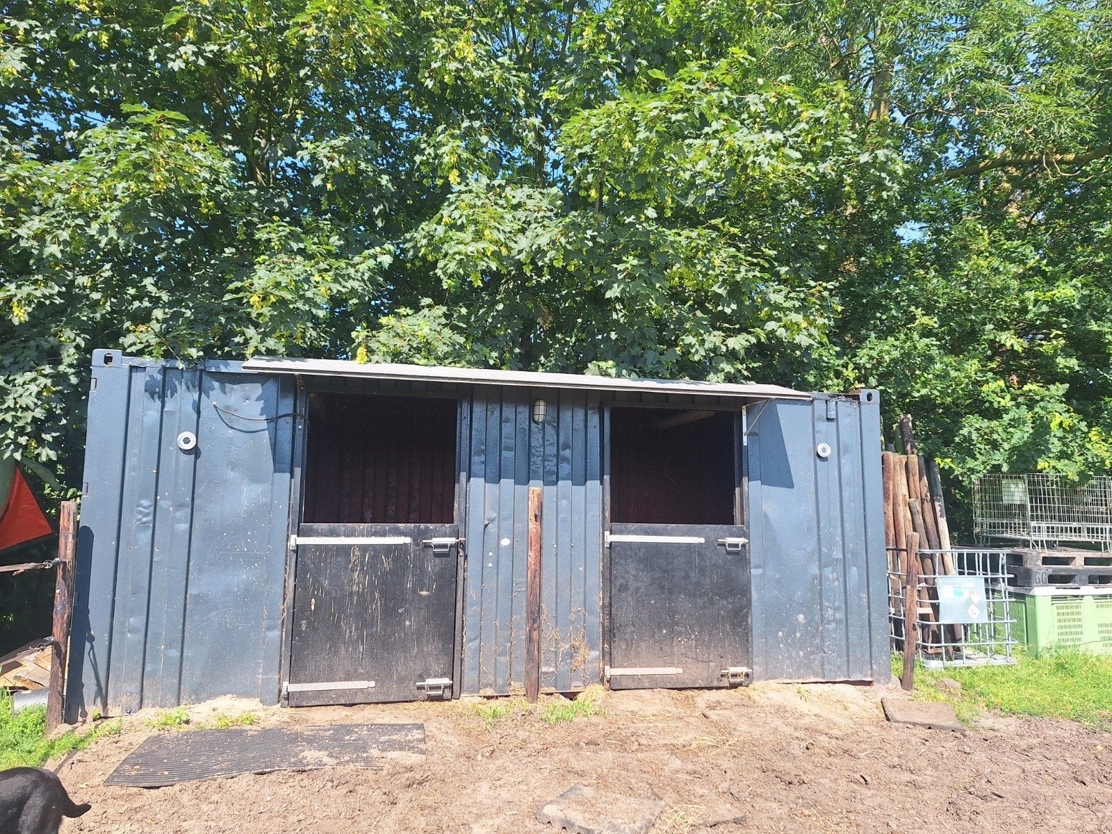 Stalcontainer - 6m lang, 2.44m breed - Waterdicht