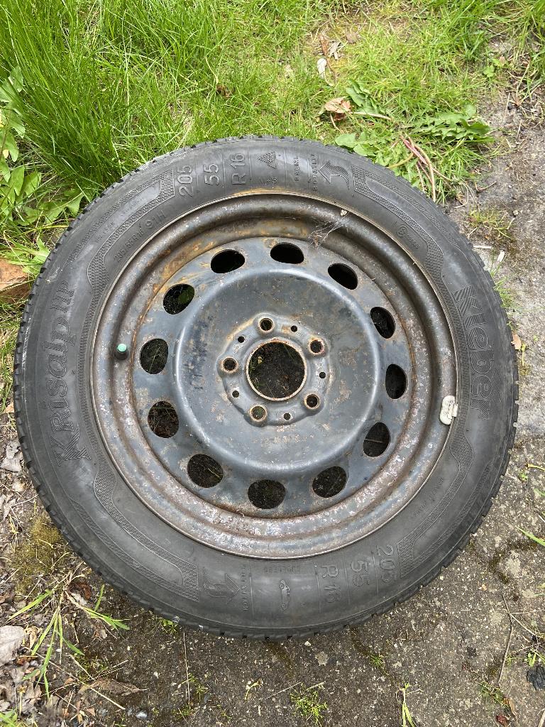 winterbanden bmw E46 205 55 R16, Auto-onderdelen, Ophalen, Gebruikt, 16 inch, Banden en Velgen