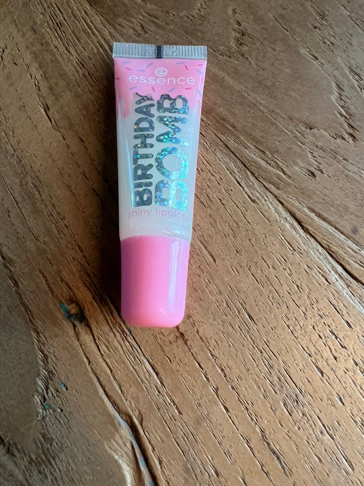 Essence Birthday Bomb - Nieuw, Lippen, Nieuw, Ophalen of Verzenden, Make-up