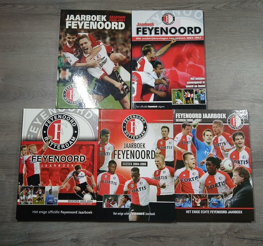 Feyenoord Jaarboeken, Ophalen of Verzenden, Gelezen, Balsport