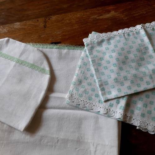 setjes poppenlakentjes en dekentjes, Kinderen en Baby's, Speelgoed | Poppen, Ophalen, Zo goed als nieuw, Overige typen