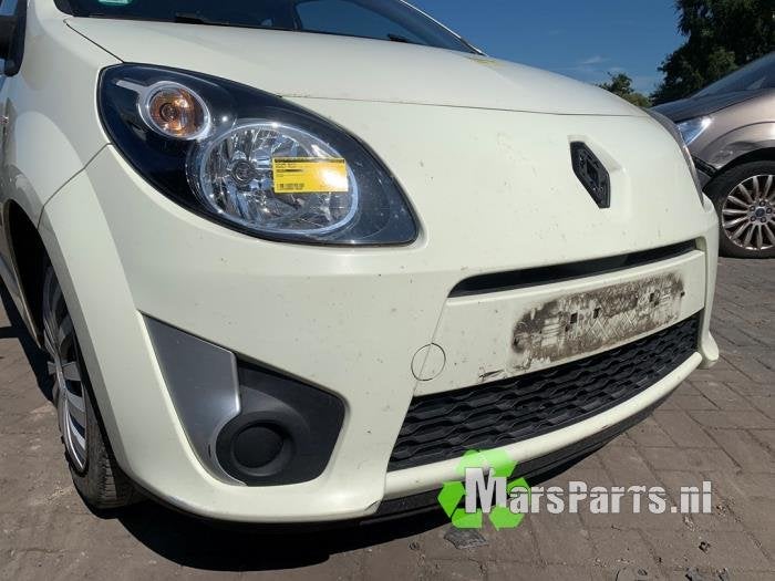 Voorbumper van een Renault Twingo, Auto-onderdelen, Gebruikt, -, Renault, -