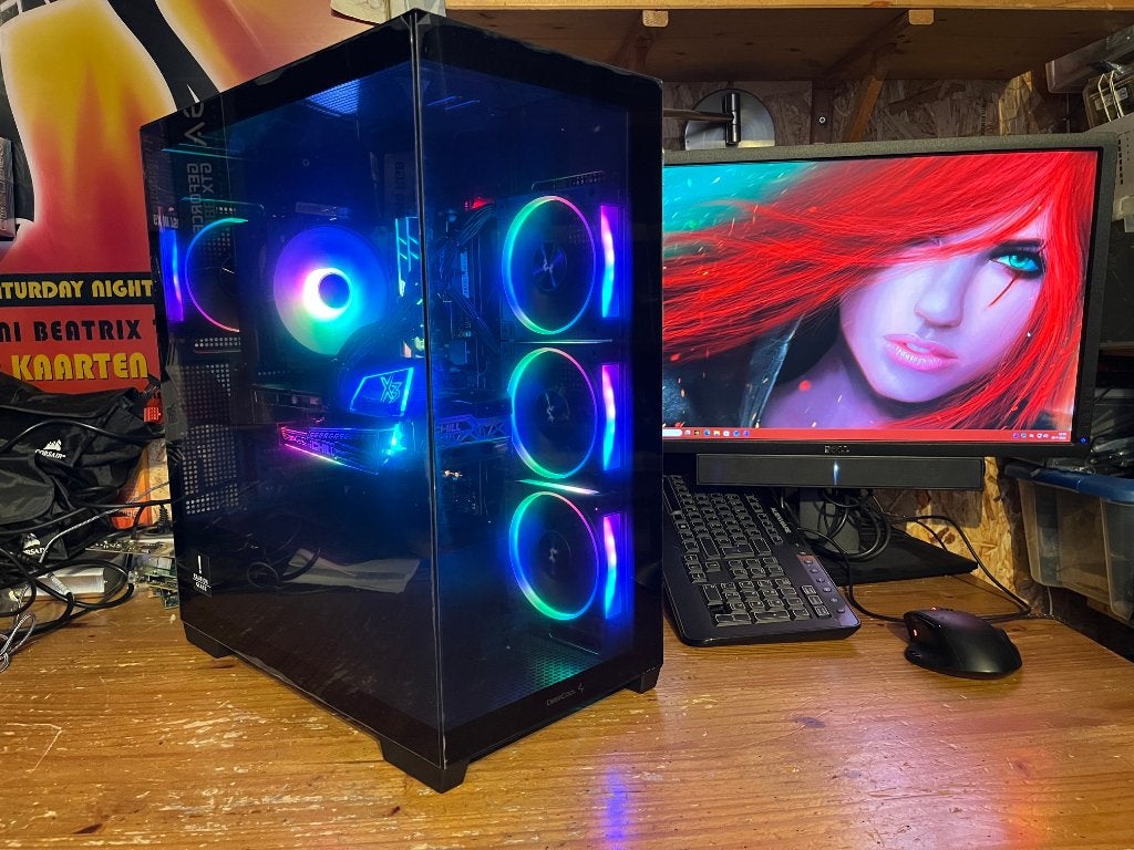 Dikke RGB Game-PC Intel i9-9900K/RTX3070/16GB/1000GB SSD, Computers en Software, Desktop Pc's, Ophalen, Intel Core i9, Zo goed als nieuw