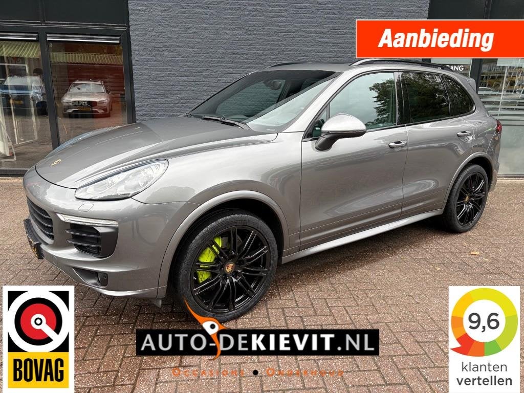 Porsche CAYENNE  3.0S E-HYBRID panorama /sportchrono/ trekha, Auto's, Porsche, Automaat, Cayenne, Gebruikt, Euro 6