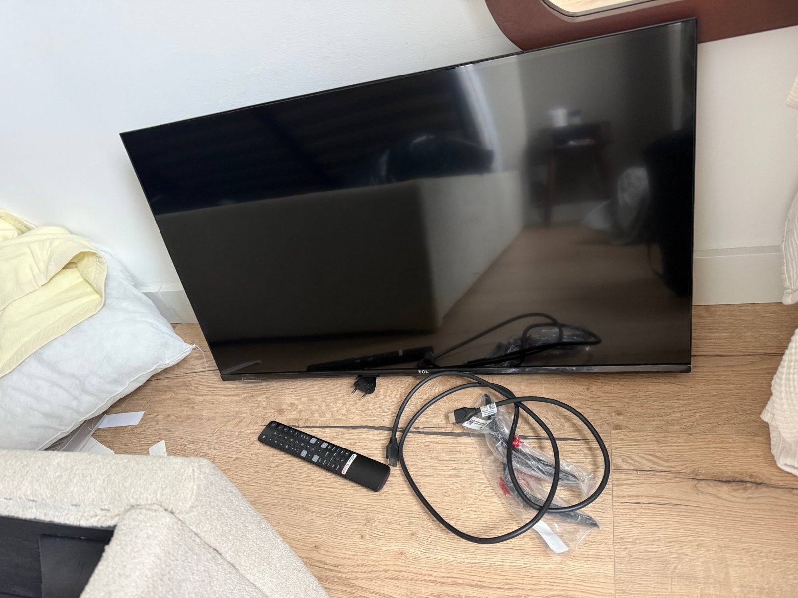 Tcl televisie 30 inch, Audio, Tv en Foto, Televisies, 50 Hz, Zo goed als nieuw, 100 cm of meer, Ophalen