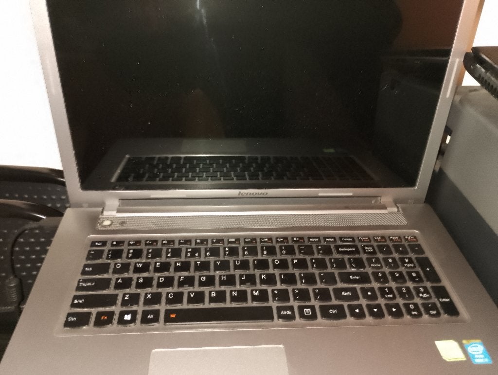 Lenovo IdeaPad Z710, Lenovo Ideapad, HDD, 2 tot 3 Ghz, Qwerty