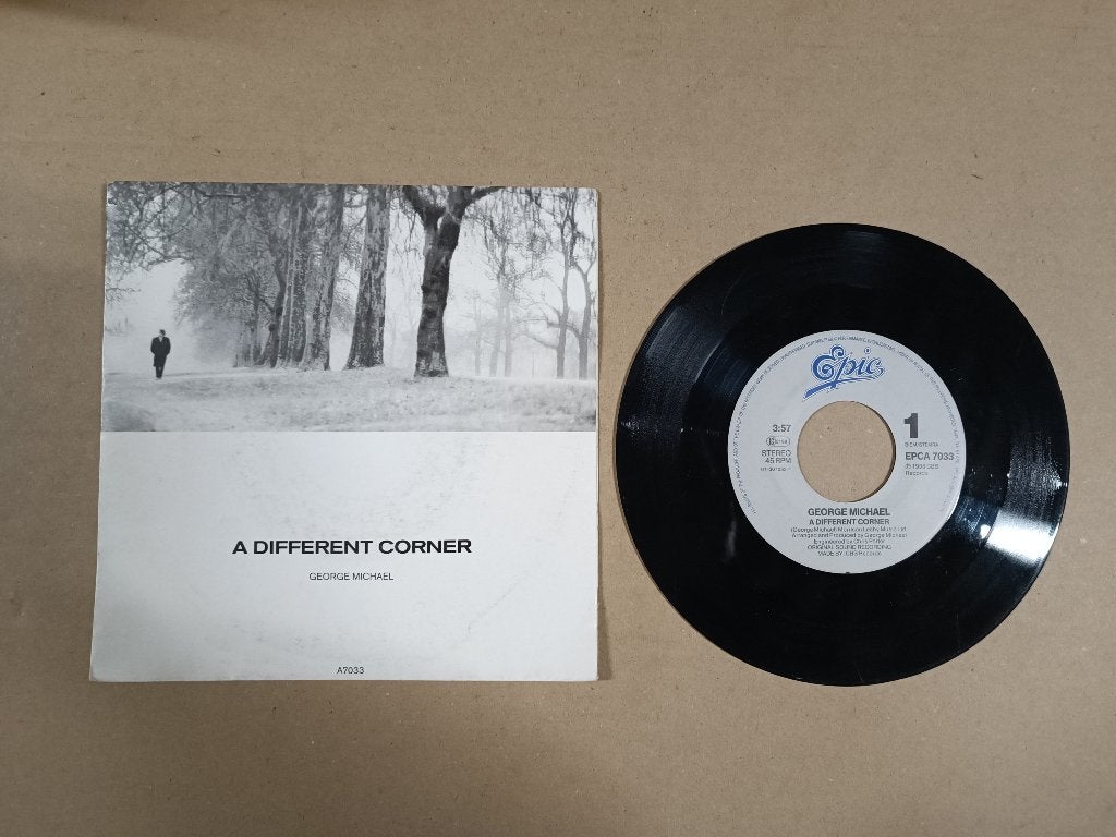 Single: George Michael - A Different Corner (1986), Verzenden, Gebruikt, 7 inch, Pop