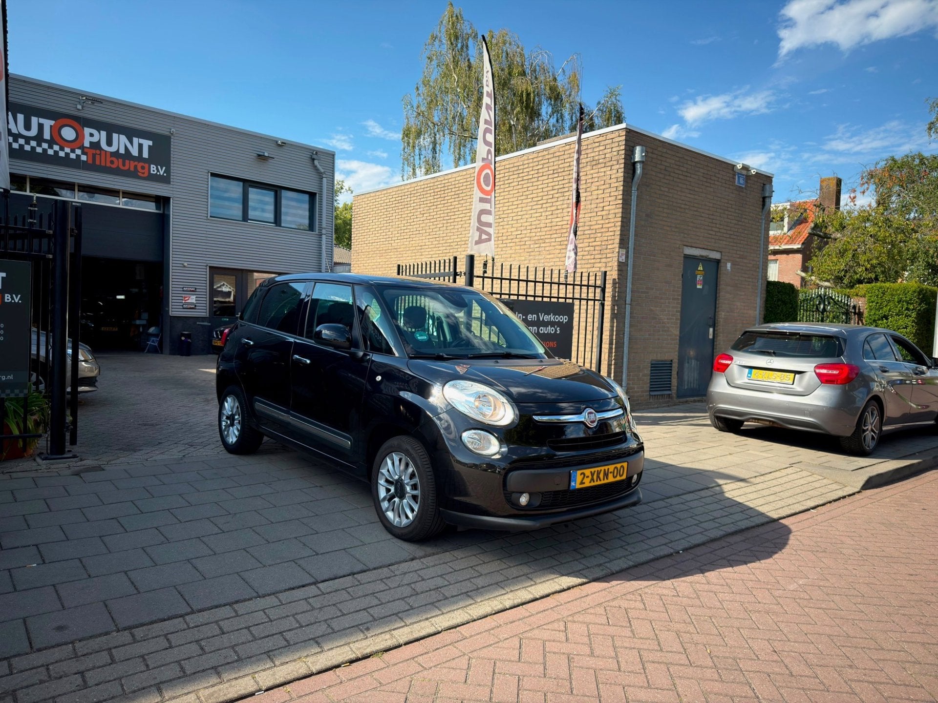 Fiat 500 L 0.9 TwinAir Lounge Airco Panoramadak PDC NAP APK, Auto's, Fiat, Gebruikt, Euro 6, Zwart, Origineel Nederlands