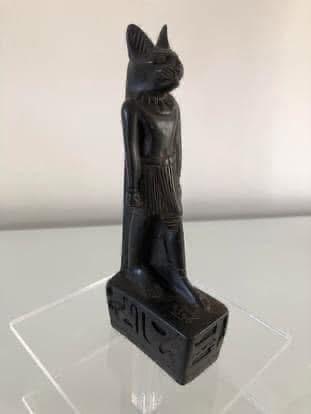 Egyptische kat godin Bastet beeldje 14 cm hoog, Antiek en Kunst, Overige onderwerpen, Minder dan 20 cm, Ophalen of Verzenden, Zwart
