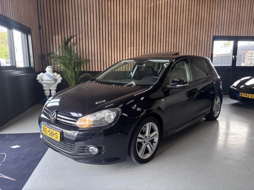 Volkswagen Golf 1.4 TSI R-LINE/SCHUIFDAK/STOELVERWARMING, Voorwielaandrijving, Euro 5, Gebruikt, 4 cilinders