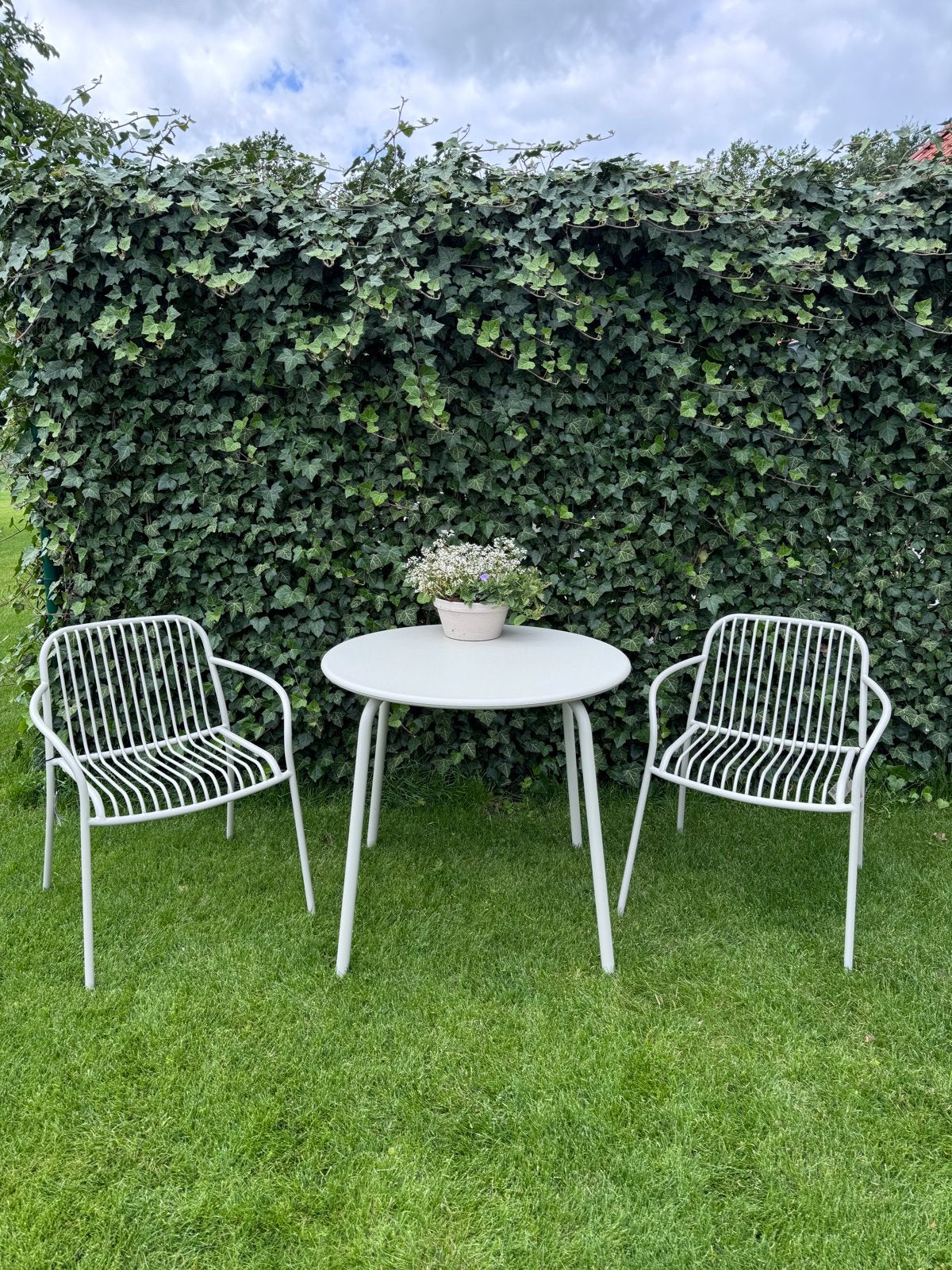 Blomus YUA Wire Tuinset - Nieuwstaat, Eettafel, Zo goed als nieuw, Rvs, Tuinset