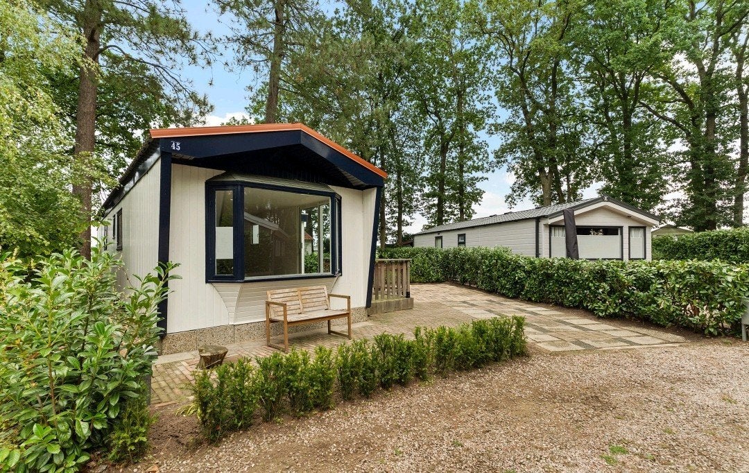 Chalet recreatiewoning bos otterlo veluwe weiland tuin zgan, Huizen en Kamers, 55 m², Chalet, Gelderland, 2 slaapkamers