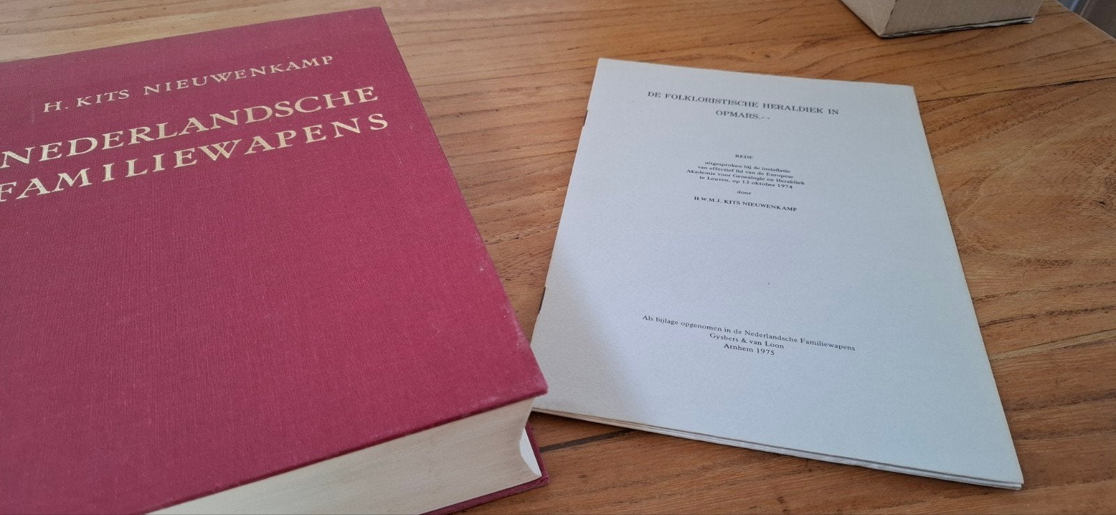 Nederlandsche Familiewapens - H. Kits Nieuwenkamp (1975), Verzenden, Gelezen