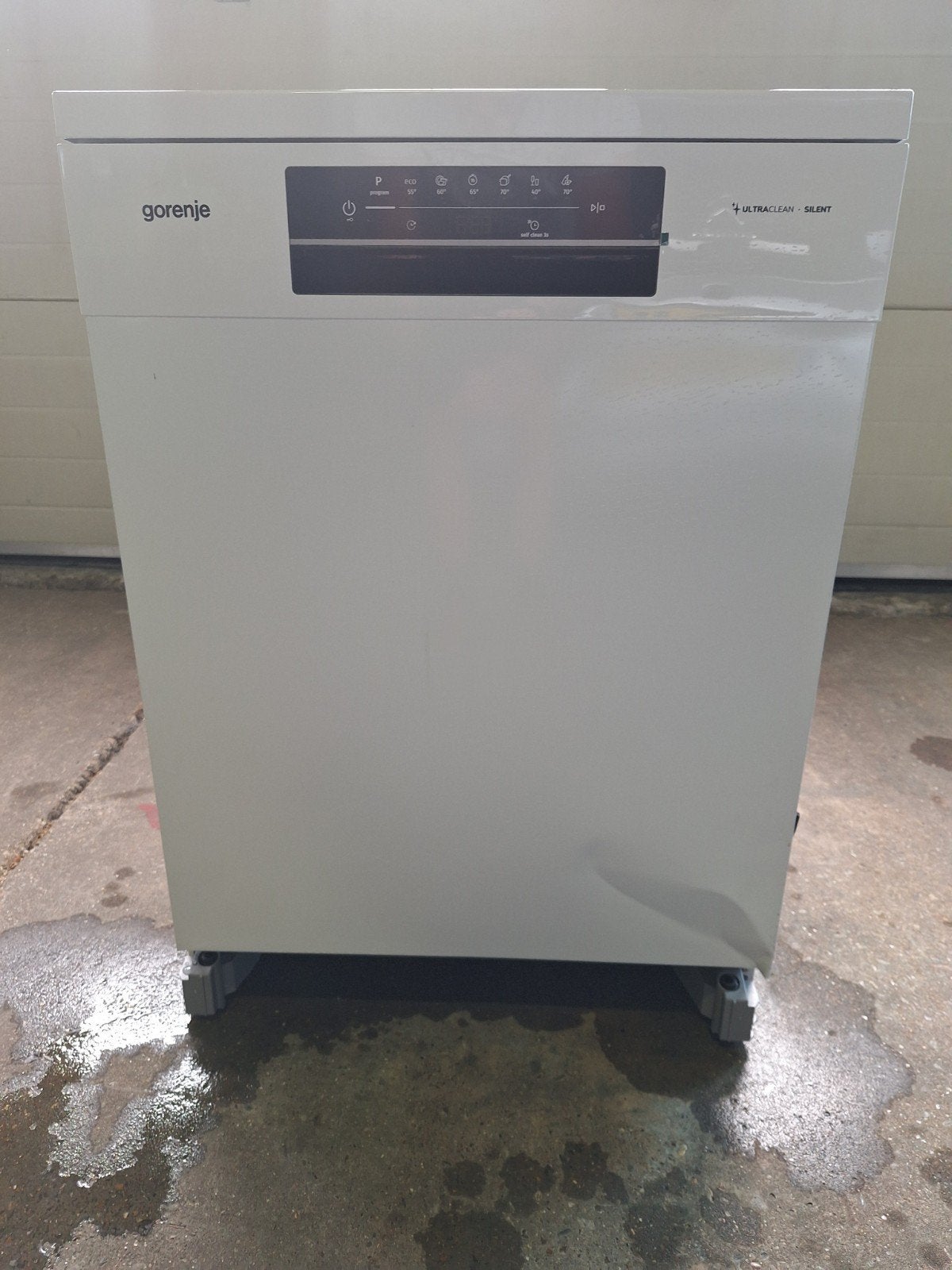 Nieuwe Gorenje vrijstaande vaatwasser - Retourmodel met deuk, Ophalen, Gorenje, Energieklasse A of zuiniger, 60 cm of meer