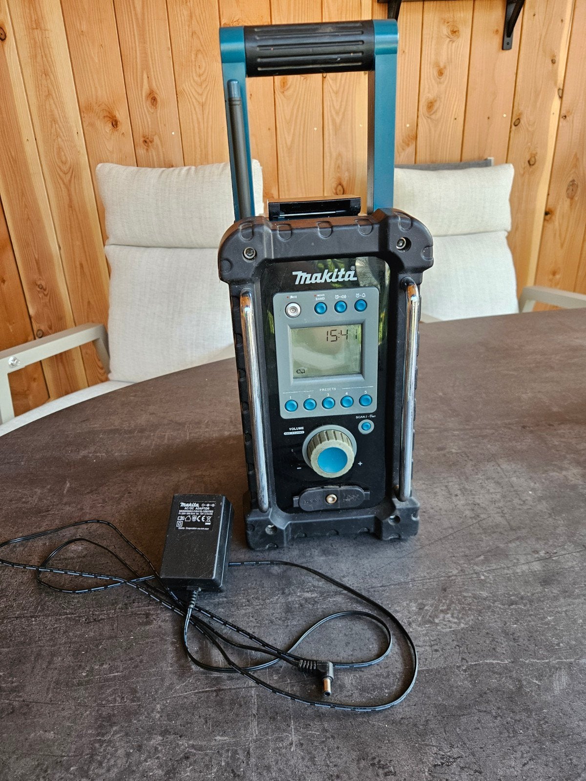 Makita bouw radio BMR100, Ophalen of Verzenden, Gebruikt, Bouwradio