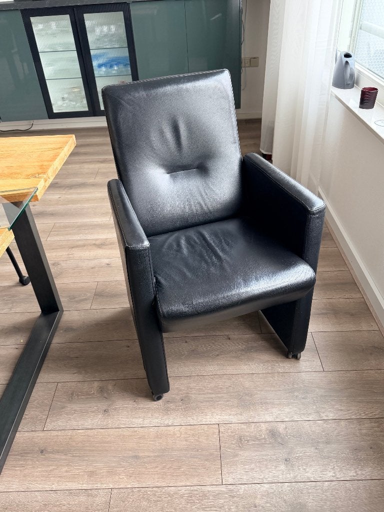 Zwart leren eetkamer stoelen - gratis afhalen, Ophalen, Gebruikt, Twee, Zwart