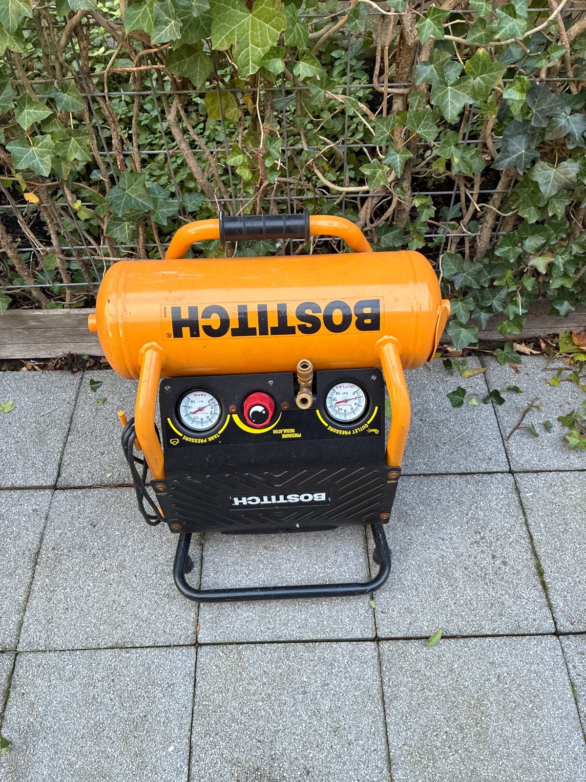 Bostitch Compressor, 6 tot 10 bar, Ophalen of Verzenden, Zo goed als nieuw, 25 tot 100 liter
