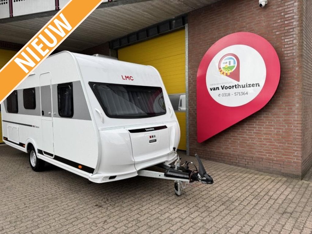 LMC Sassino 460 E, Caravans en Kamperen, Standaardzit, Bedrijf, Ringverwarming, 5 tot 6 meter