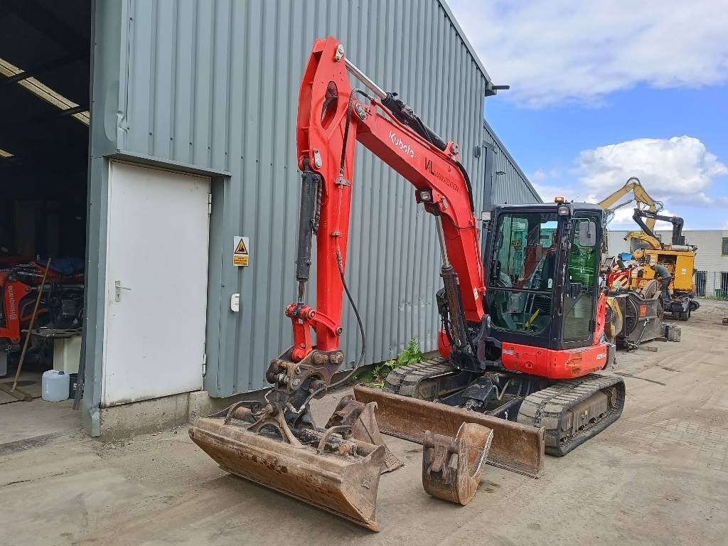 Kubota KX 057-4 5,7 ton mini graver midi excavator bagger, Graafmachine