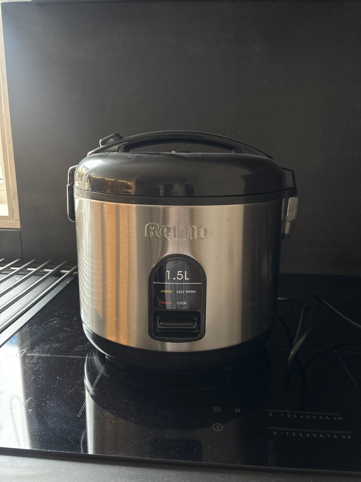 Remo Rijstkoker 1.5L - Zo goed als nieuw, Ophalen, Zo goed als nieuw