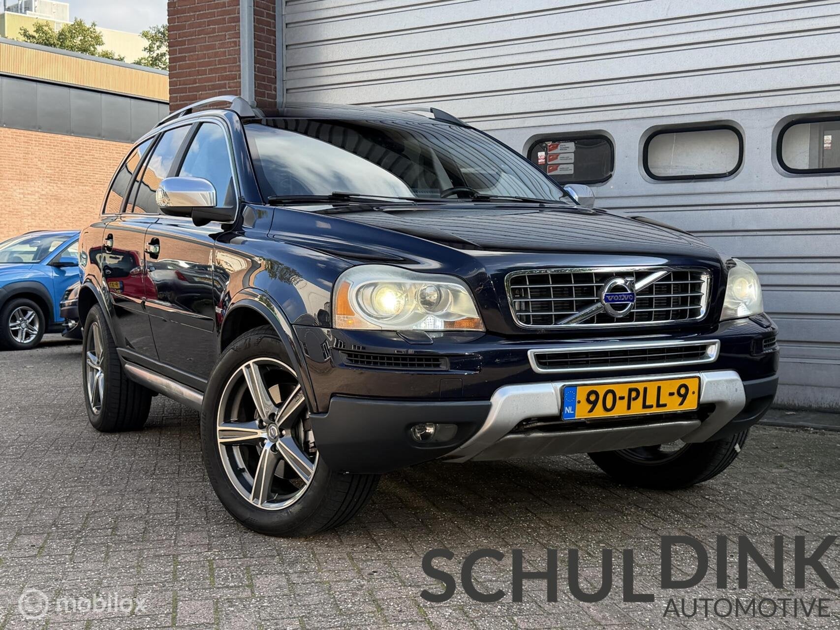 Volvo XC90 4.4 V8 R-Design 7 PERSOONS|TREKHAAK|CRUISE CONTRO, Gebruikt, 8 cilinders, 7 stoelen, Leder