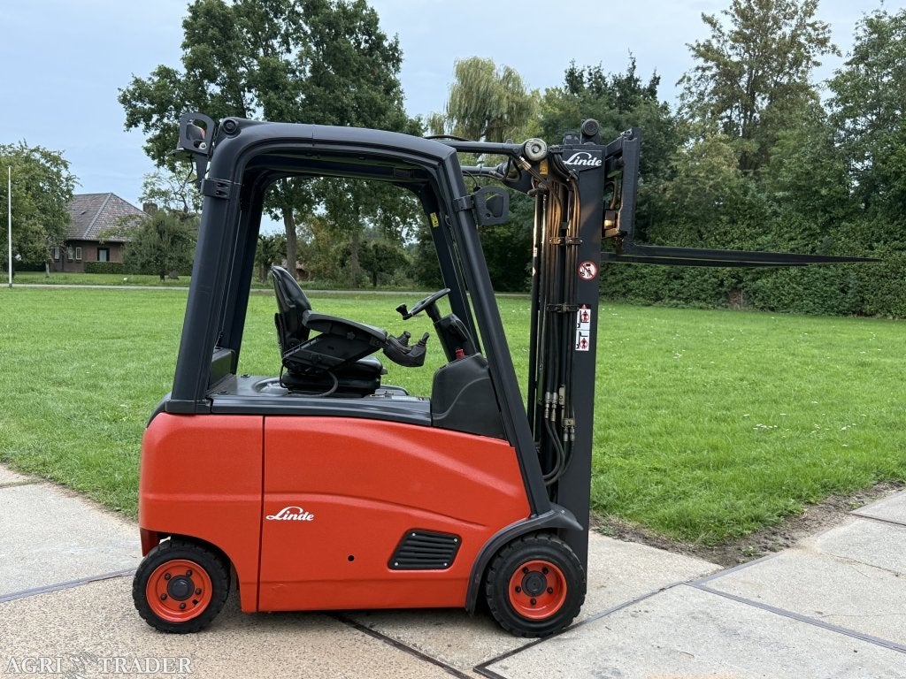 Linde 1800KG elektrisch 3-delig freelift Sideshift accu 2020, Info@vanbeurdenheftrucks.nl, Linde, Heftruck, Ophalen of Verzenden