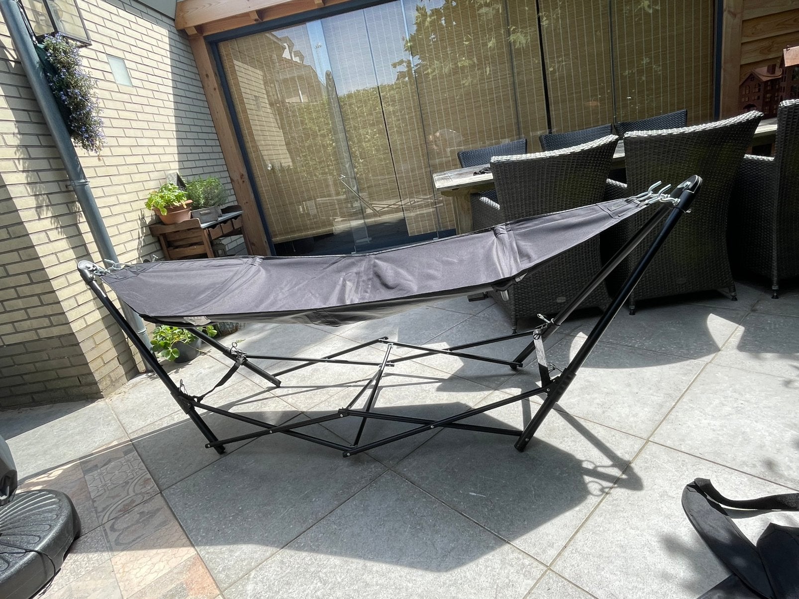Hangmat met opvouwbare standaard, zwart. Met opbergtas., Ophalen, Zo goed als nieuw
