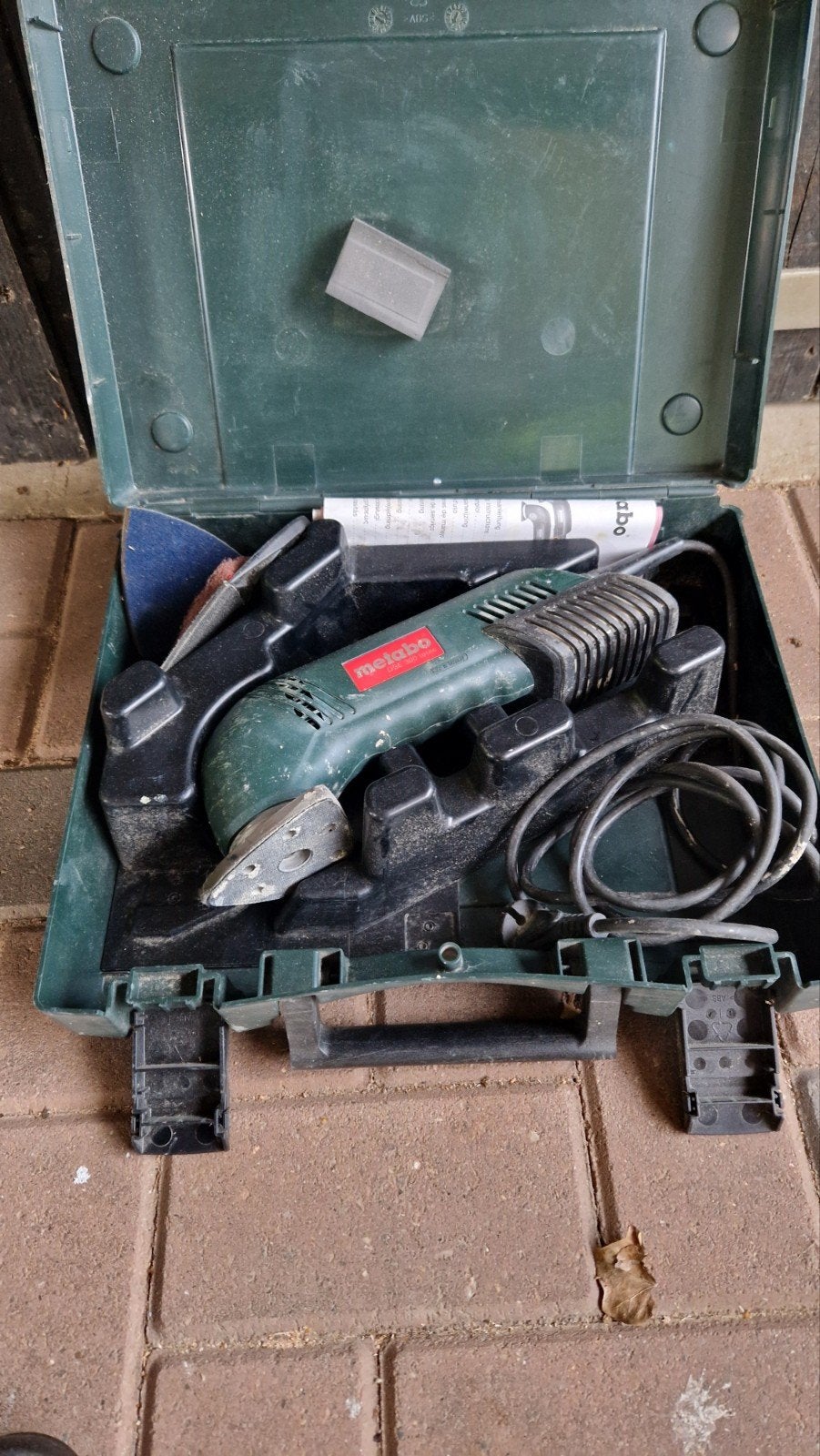 Metabo DSE 300 Intec driehoekschuurmachine met koffer, Ophalen of Verzenden, Gebruikt, Minder dan 600 watt, Vlakschuurmachine