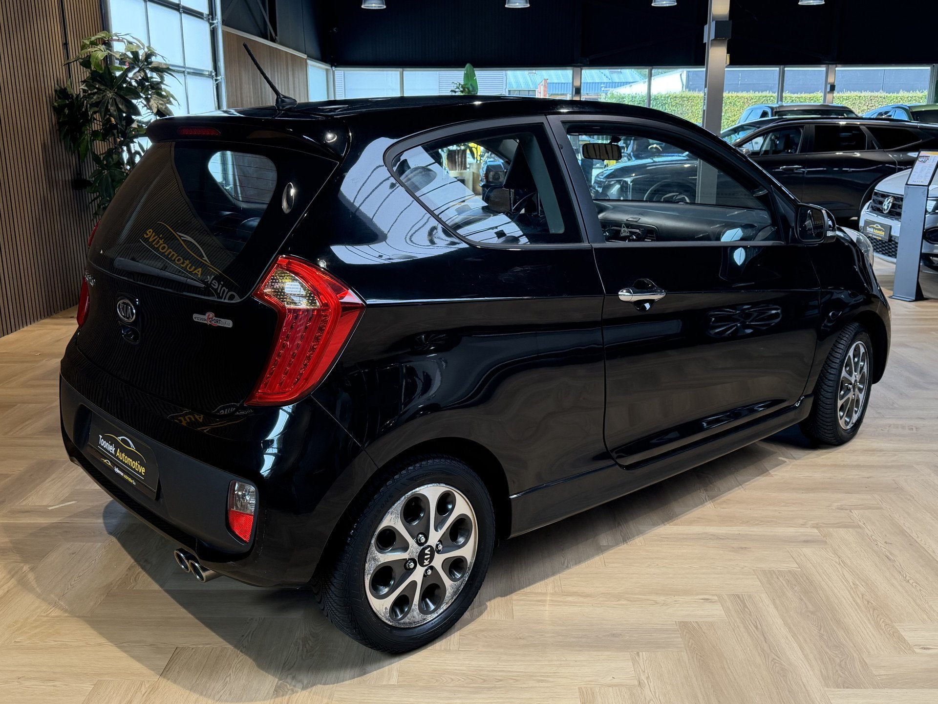 Kia Picanto 1.2 CVVT R-SportbyKia (bj 2012), Auto's, Voorwielaandrijving, Gebruikt, Huisgarantie, 4 cilinders