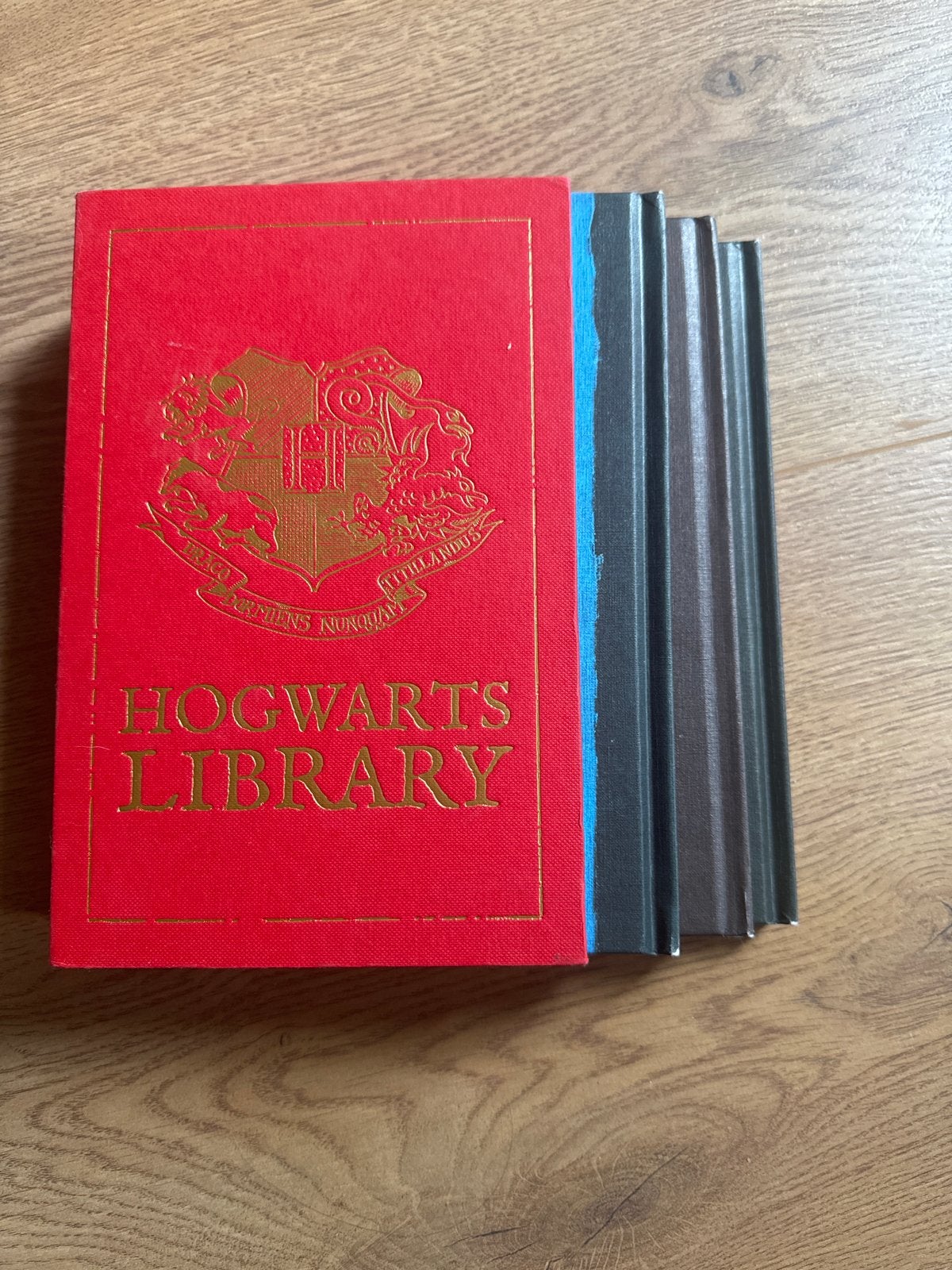 Harry Potter Hogwarts Library Box Set - 3 Boeken, Boeken, Ophalen of Verzenden, Zo goed als nieuw