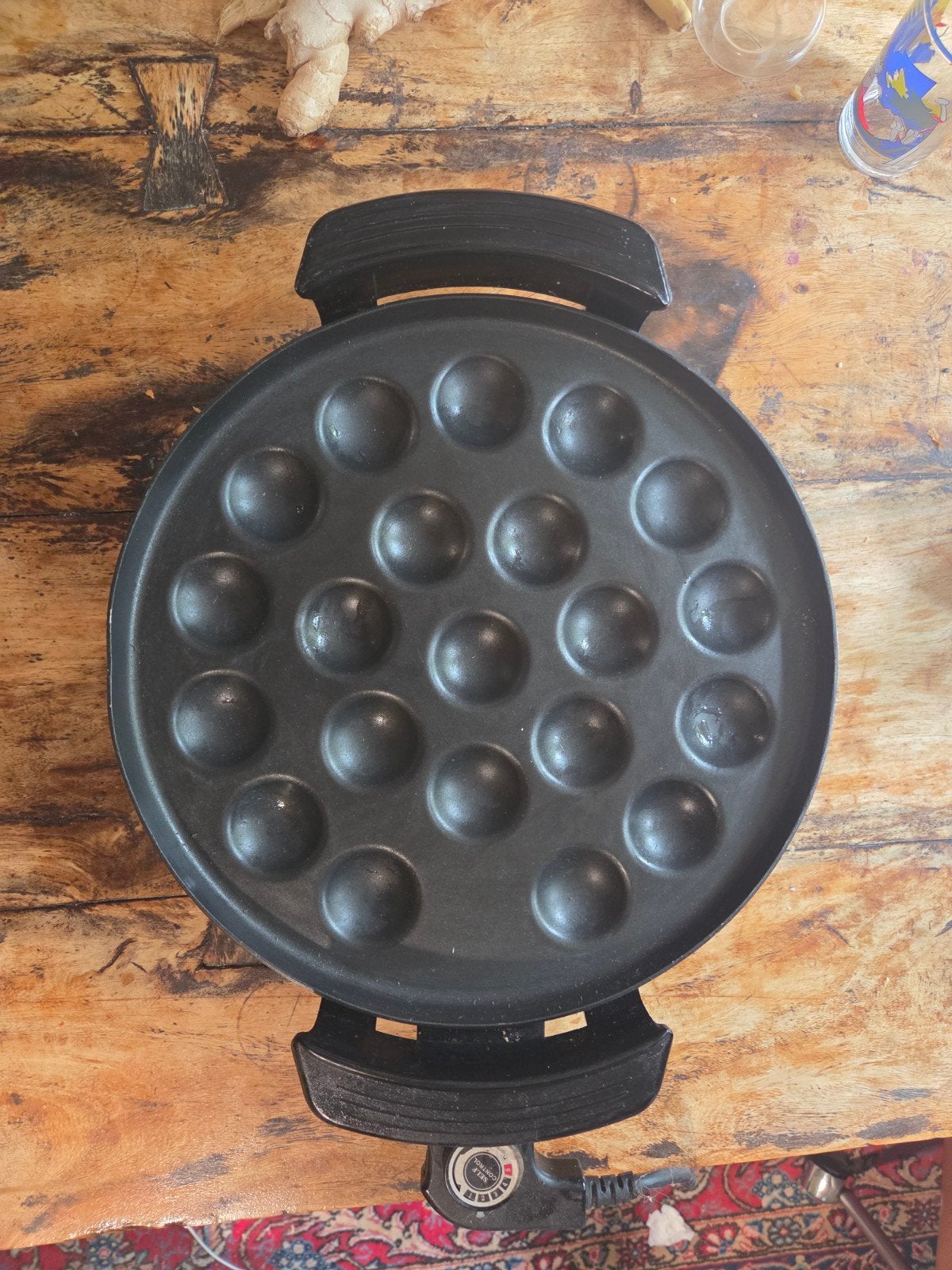 Poffertes pan, Ophalen