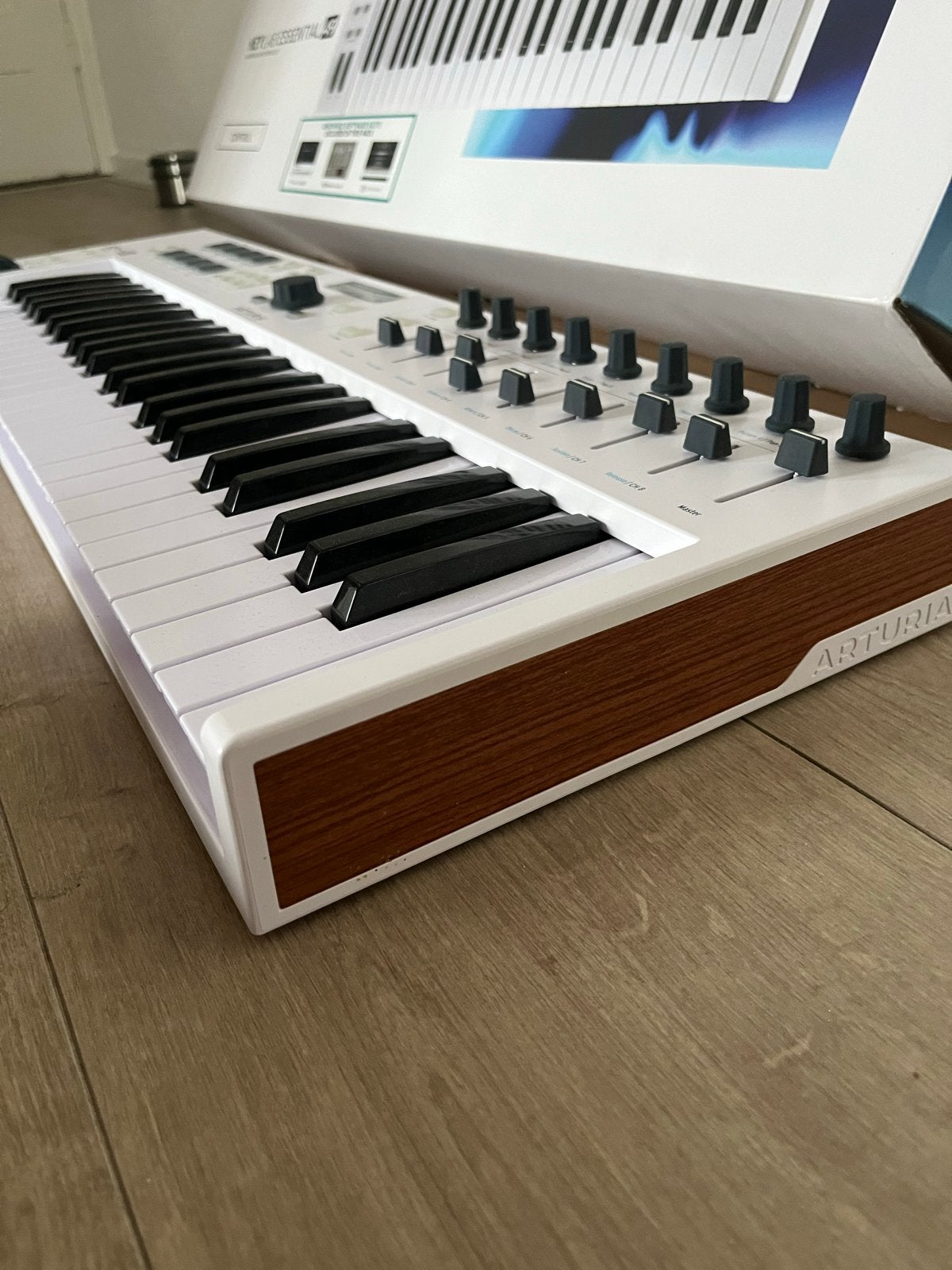 Arturia KeyLab Essential 49 MIDI-controller, Muziek en Instrumenten, Ophalen, Zo goed als nieuw