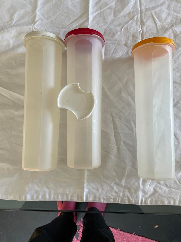 Tupperware ruimtespaarder/spagettibus, no 5 (1,1 liter), Ophalen of Verzenden, Gebruikt, Crème, Bus of Trommel