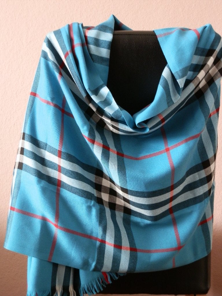 Burberry sjaal., Maat 46/48 (XL) of groter, Ophalen of Verzenden, Zo goed als nieuw, Burberry