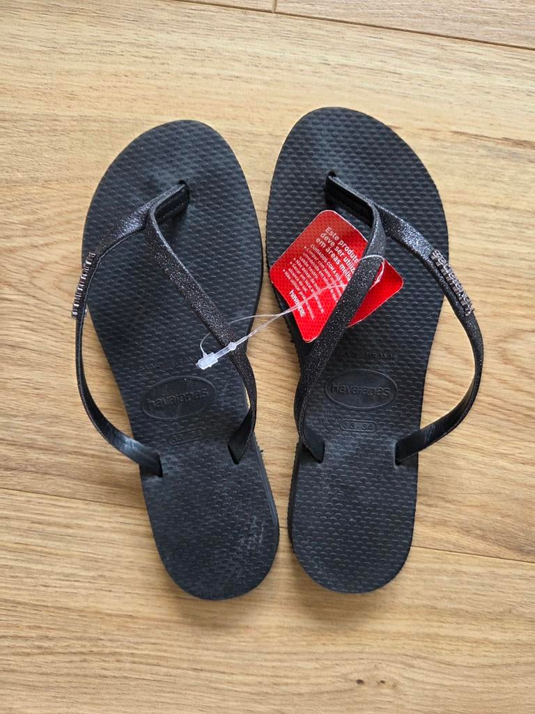 Teenslippers Havaianas, maat 33-34. Nooit gedragen, Kinderen en Baby's, Kinderkleding | Schoenen en Sokken, Meisje, Overige typen