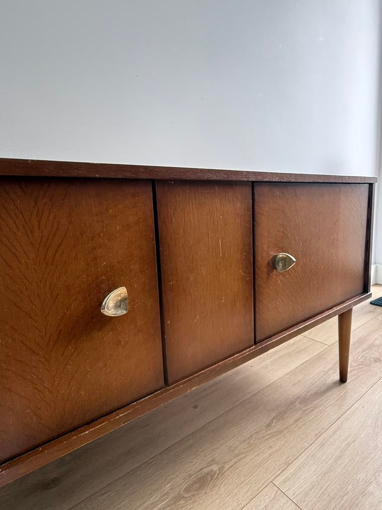 Vintage tv kast, Huis en Inrichting, Kasten | Dressoirs, Ophalen, Zo goed als nieuw, 25 tot 50 cm