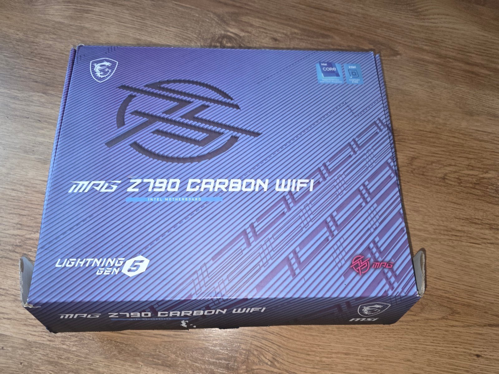 MSI MPG Z790 Carbon WiFi Moederbord - Zo goed als nieuw, Computers en Software, Moederborden, LGA 1700, Ophalen of Verzenden, Zo goed als nieuw