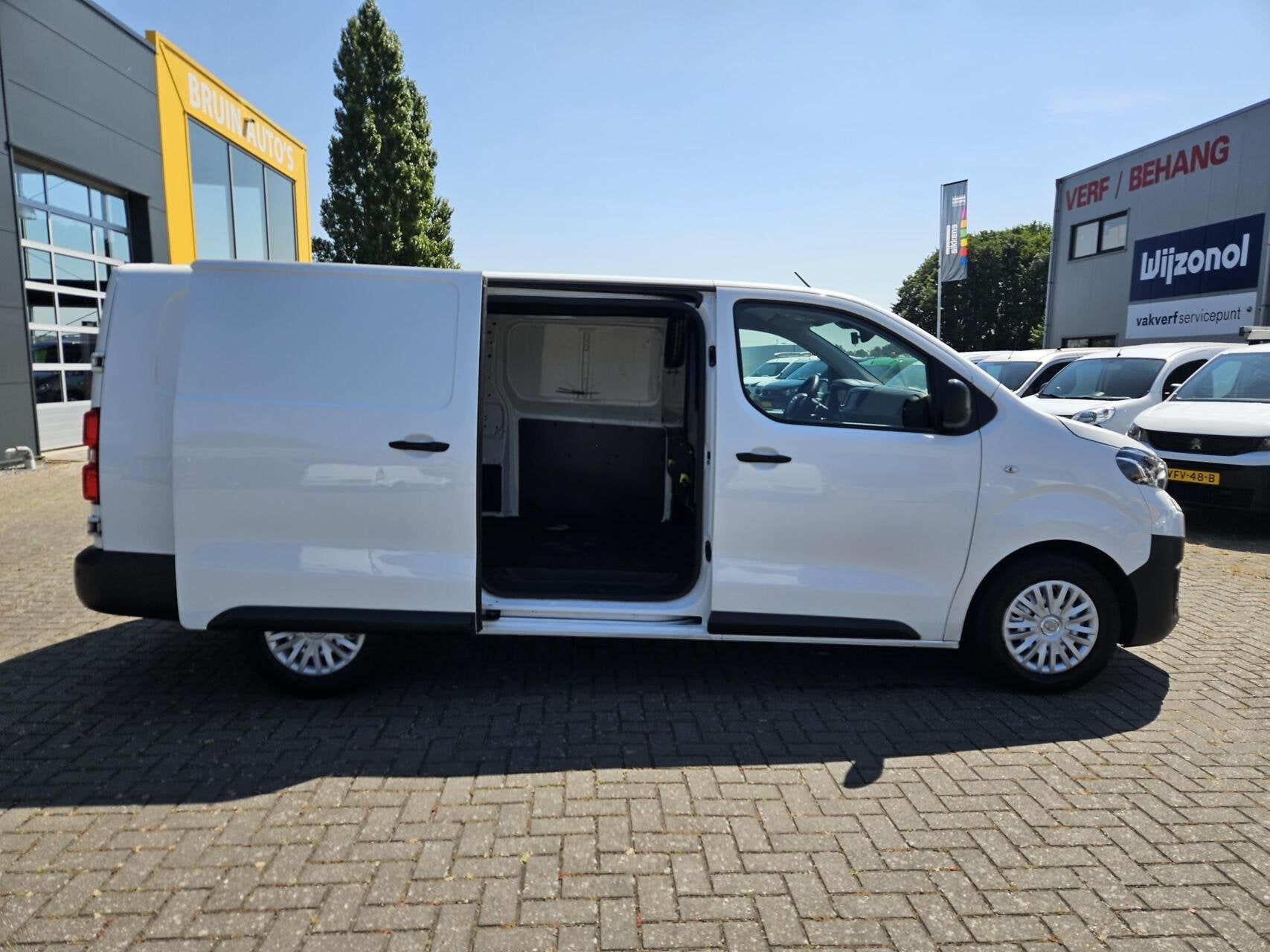 Toyota ProAce Worker 2.0 D-4D Airco Carplay Cruise 144pk, Voorwielaandrijving, Gebruikt, Euro 6, 4 cilinders