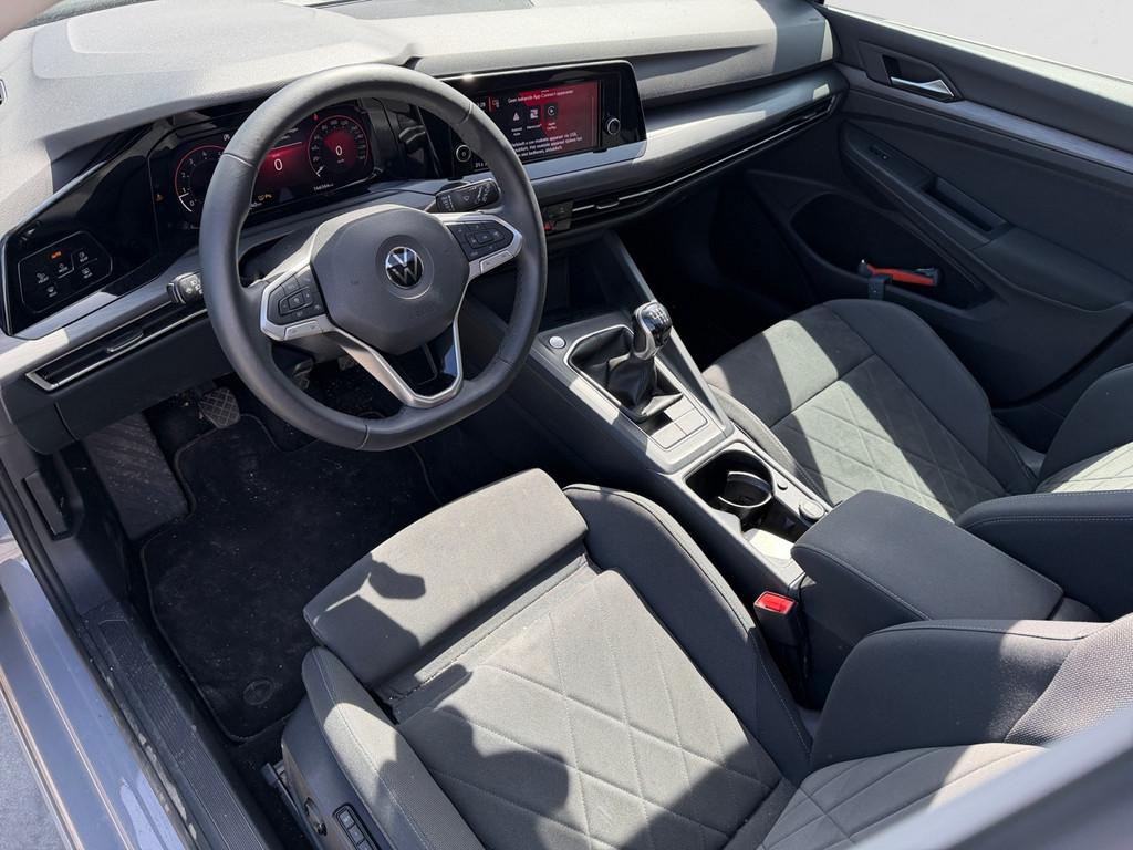 Volkswagen Golf 1.5 TSI Style Panoramadak, Stoelmassage, Ful, Voorwielaandrijving, 4 cilinders, Met garantie (alle), Alcantara