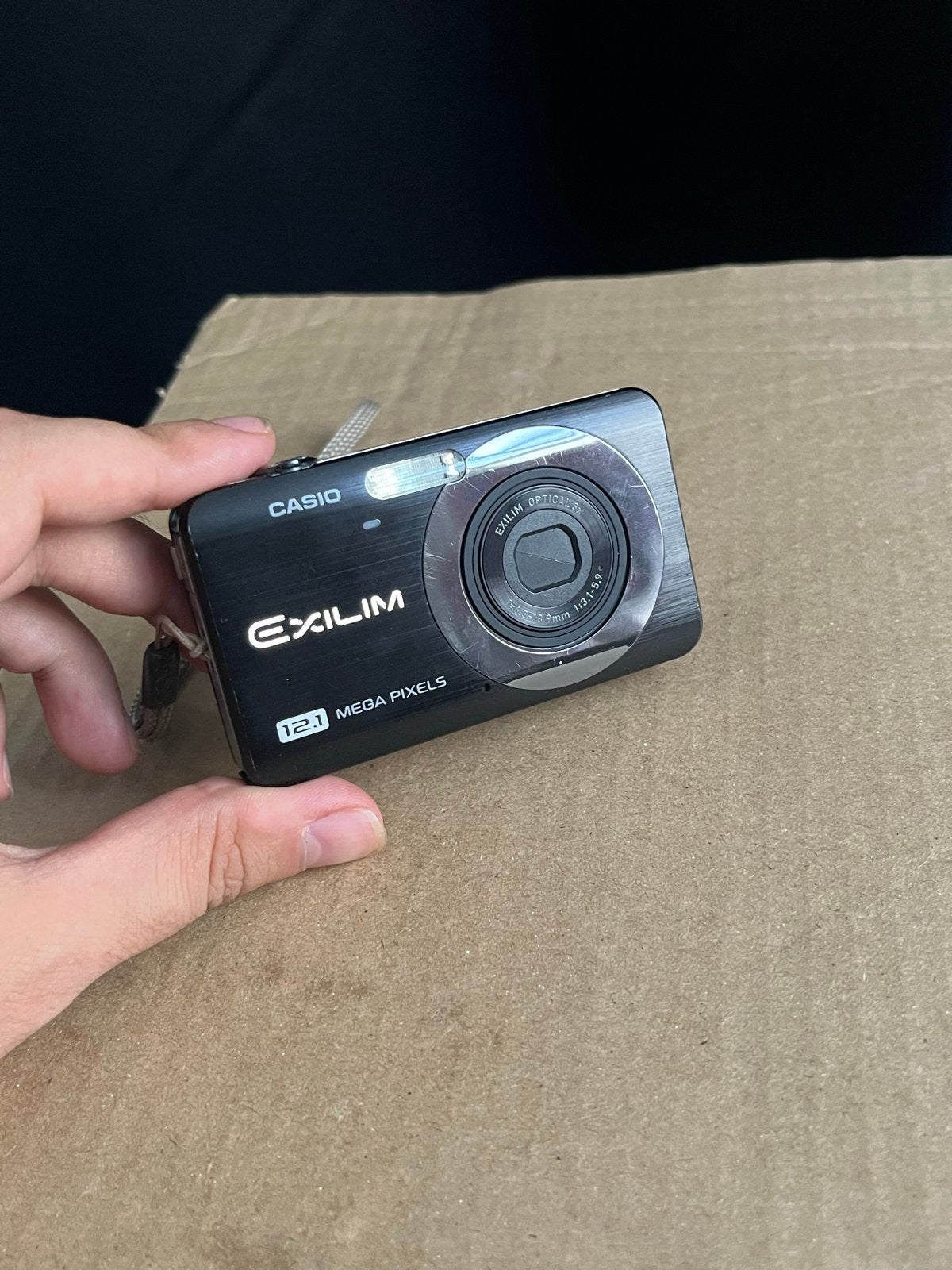 Casio Exilim EX-Z90 Compactcamera 12.1 MP met accessoires, Ingebouwde flitser, Casio, Ophalen of Verzenden, Zo goed als nieuw