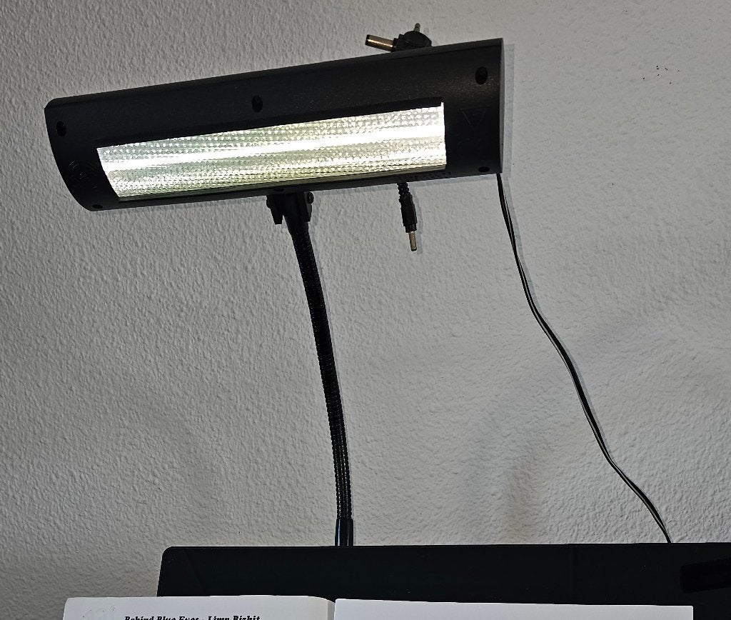 Lessenaarlamp   König & Meyer. K&M 12285, Verzenden, Zo goed als nieuw, Muziekstandaard, Overige instrumenten