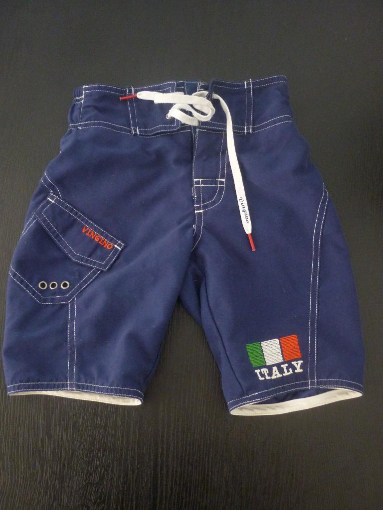 Vingino Zwembroek / zwemshort blauw / zwembroekje kids, Kinderen en Baby's, Kinderkleding | Kinder-zwemkleding, Maat 104, Ophalen of Verzenden