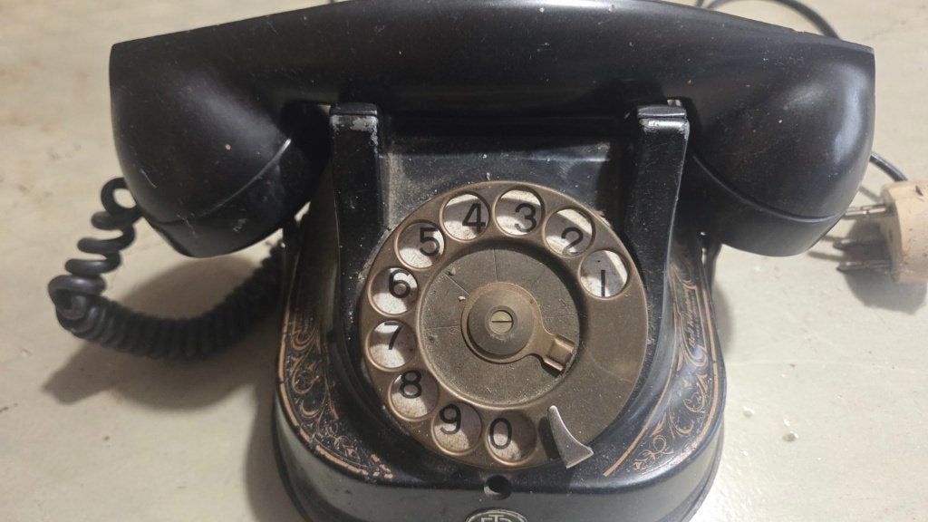 RTT draaischijftelefoon zwart met gouddecor – ongetest, Ophalen, Overige typen