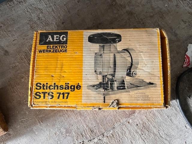 AEG STS 717 - Vintage decoupeerzaag - antiek gereedschap, Doe-het-zelf en Verbouw, Ophalen of Verzenden, Gebruikt