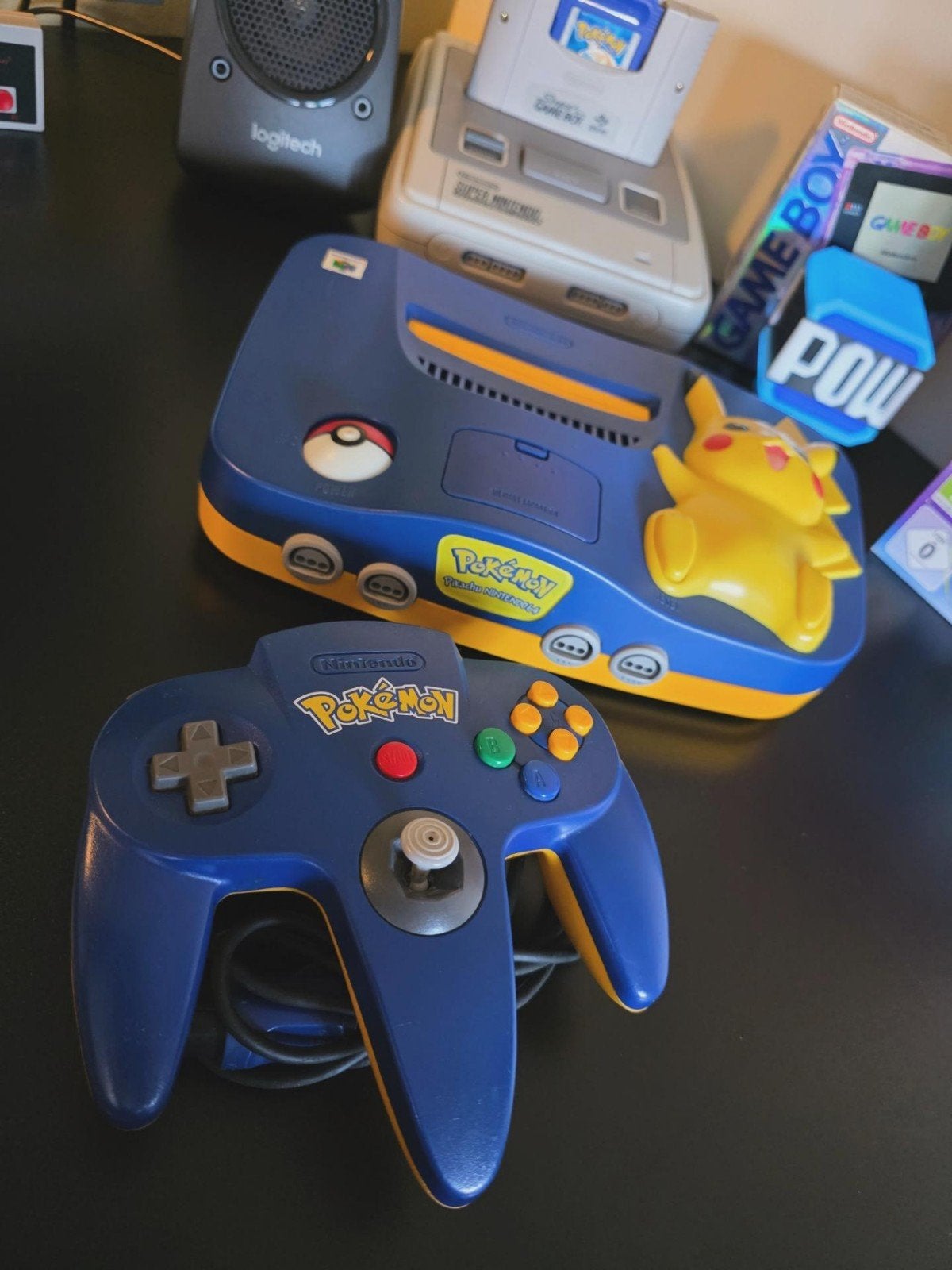 Nintendo 64 Pokemon/Pikachu Edition Compleet., Ophalen of Verzenden, Zo goed als nieuw, Met 1 controller, Met geheugenkaart