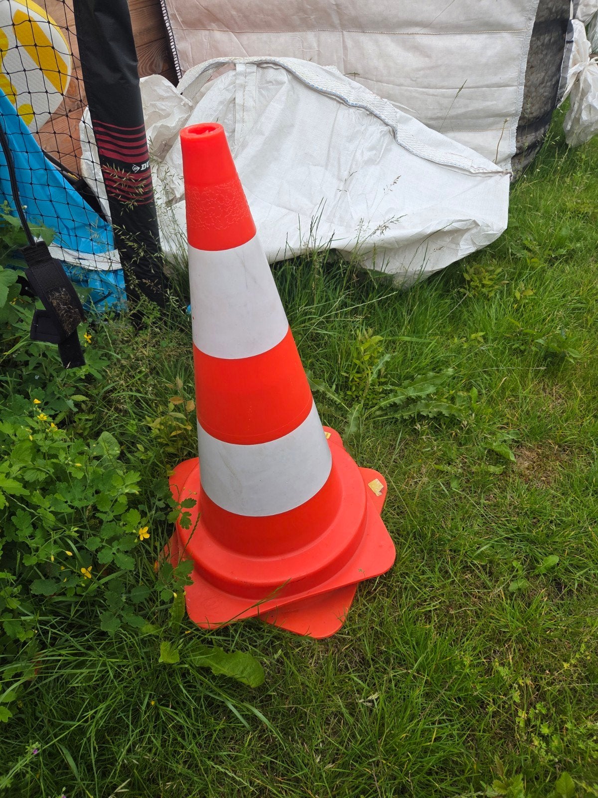 Pioenen groot 2stuks 1 maand gebruikt, Doe-het-zelf en Verbouw, Overige Doe-het-zelf en Verbouw, Ophalen of Verzenden, Zo goed als nieuw