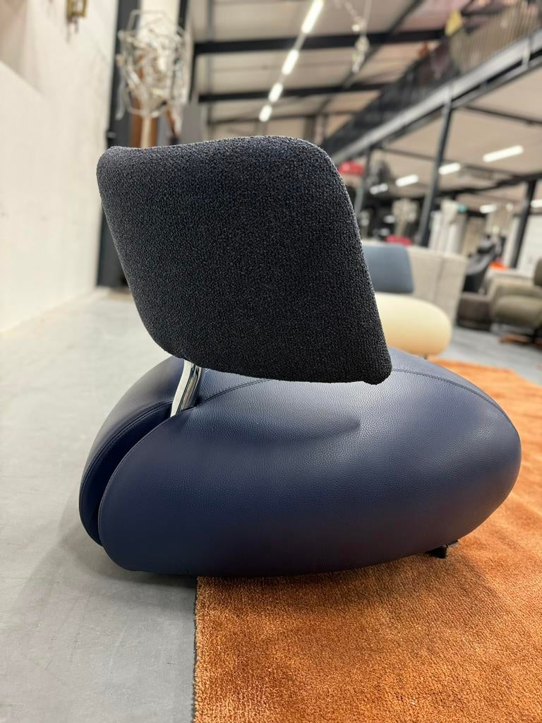 Nieuw Leolux Pallone Fauteuil blauw stof leer Design stoel, Leolux, Pode Harvink Jori Rolf Benz Design on Stock Eyye Montis, Nieuw